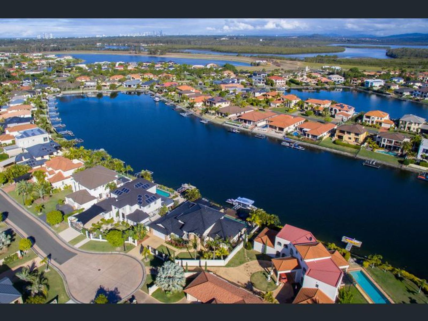 28 Prosperity Drive, HELENSVALE QLD 4212 House Leased