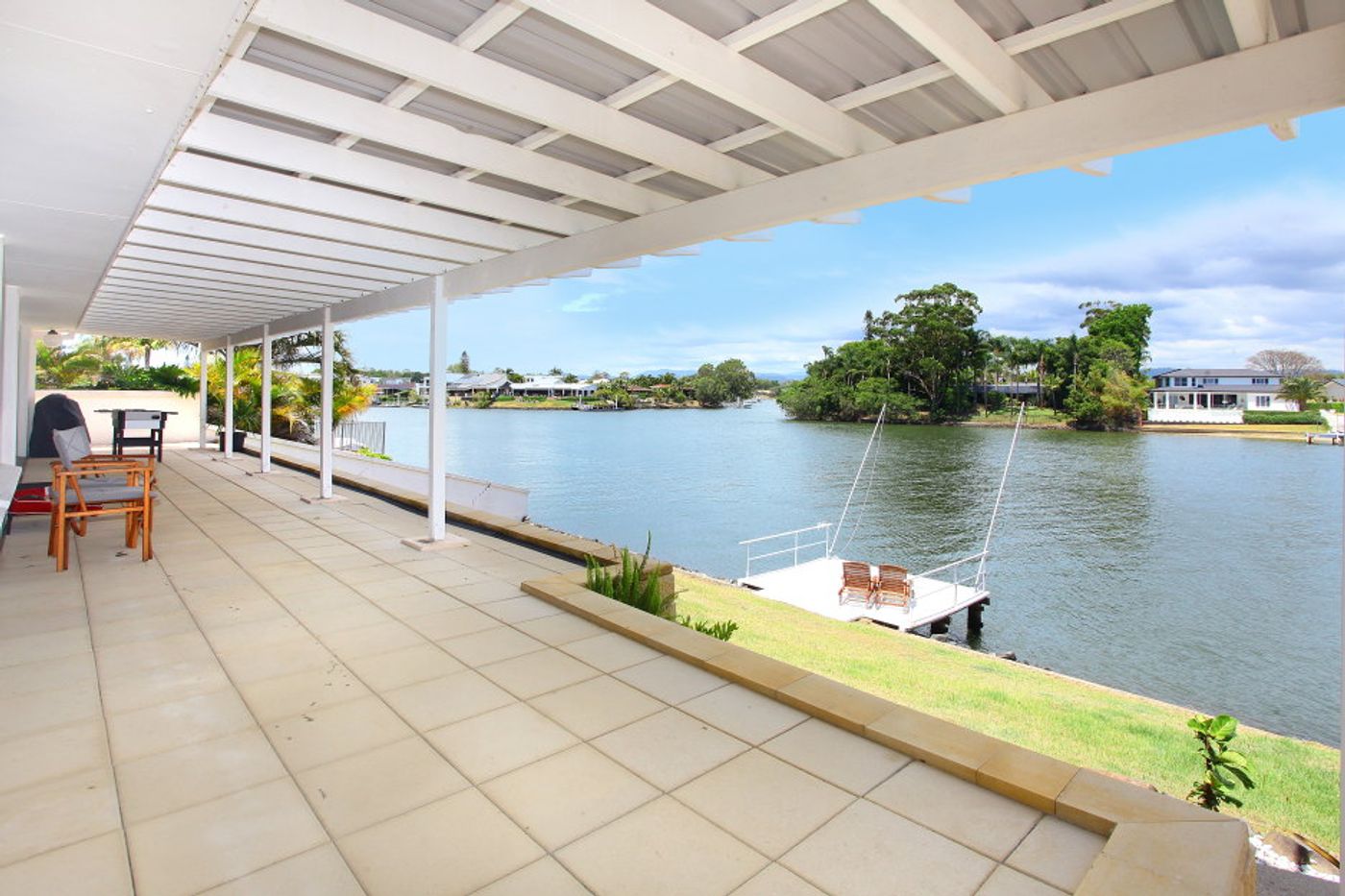 10 Kerry Court, SORRENTO QLD 4217 House Leased