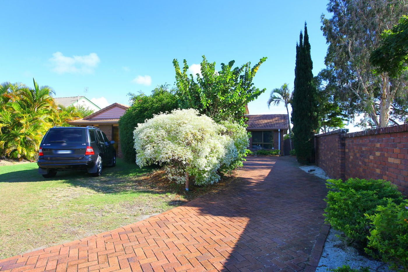 86 Oceanic Drive, MERMAID WATERS QLD 4218 House Leased