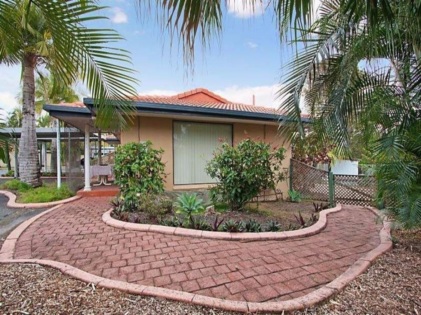 1/7 Stewart Parade, ASHMORE QLD 4214 Unit Leased