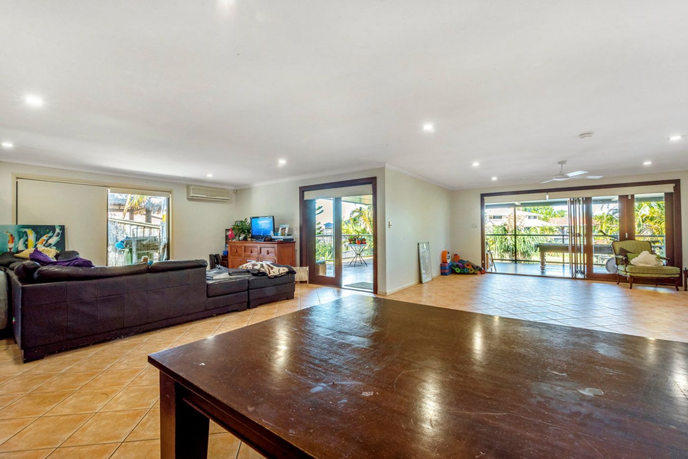 CARRARA QLD 4211 House Withdrawn Harcourts Coastal