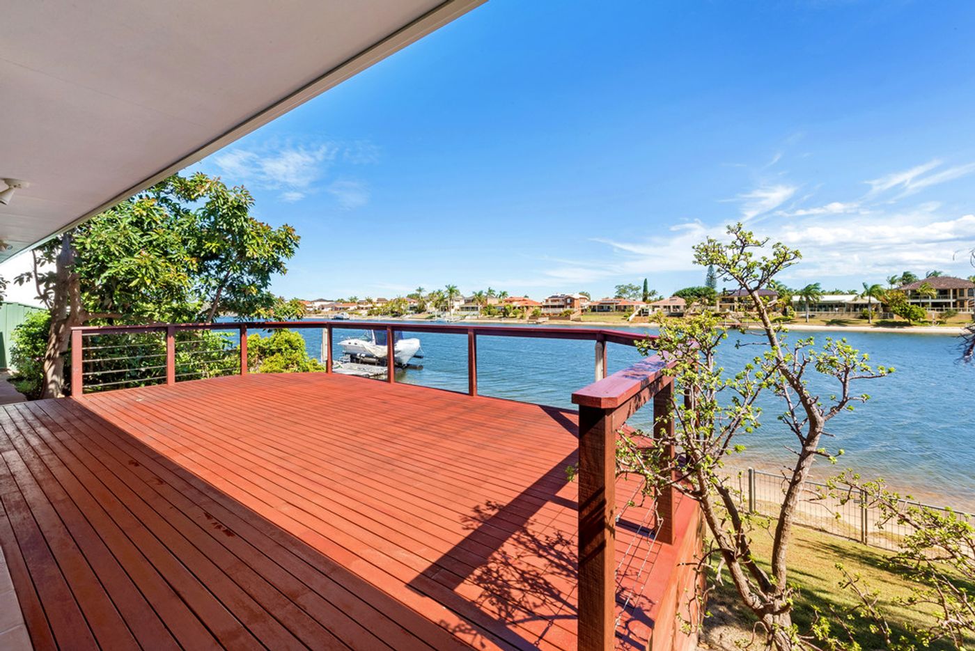 15 Yunga Court, BROADBEACH WATERS QLD 4218 House Sold