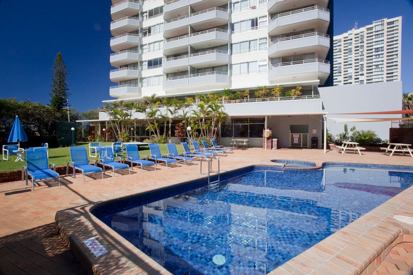1208 And 1209 Equinox 3458 Main Beach Parade SURFERS PARADISE QLD 1208-and-1209-equinox-3458-main-beach-parade-surfers-paradise-qld