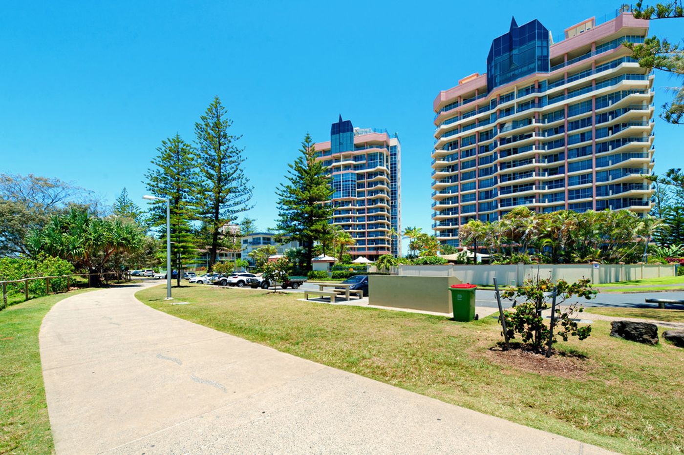 45/100 'Oceana' Old Burleigh Road, BROADBEACH QLD 4218 Apartment Sold