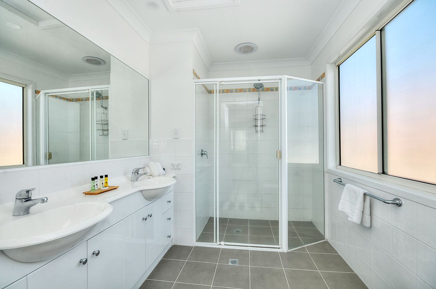 4/196C Hedges Avenue, MERMAID BEACH QLD 4218 Townhouse Sold