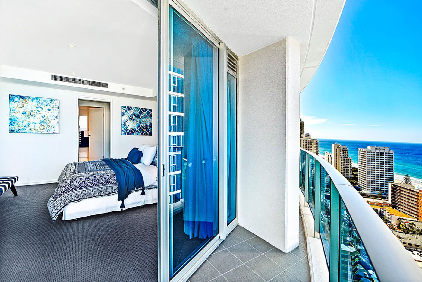 Apt 12104 'Hilton' 3113 Surfers Paradise Boulevard, SURFERS PARADISE