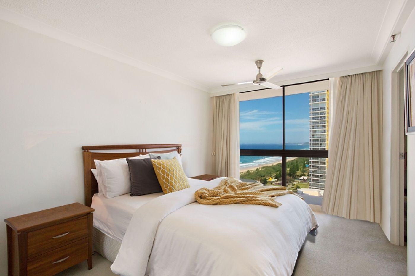 25A/1 'Beach Haven' Albert Avenue, BROADBEACH QLD 4218 Apartment Sold