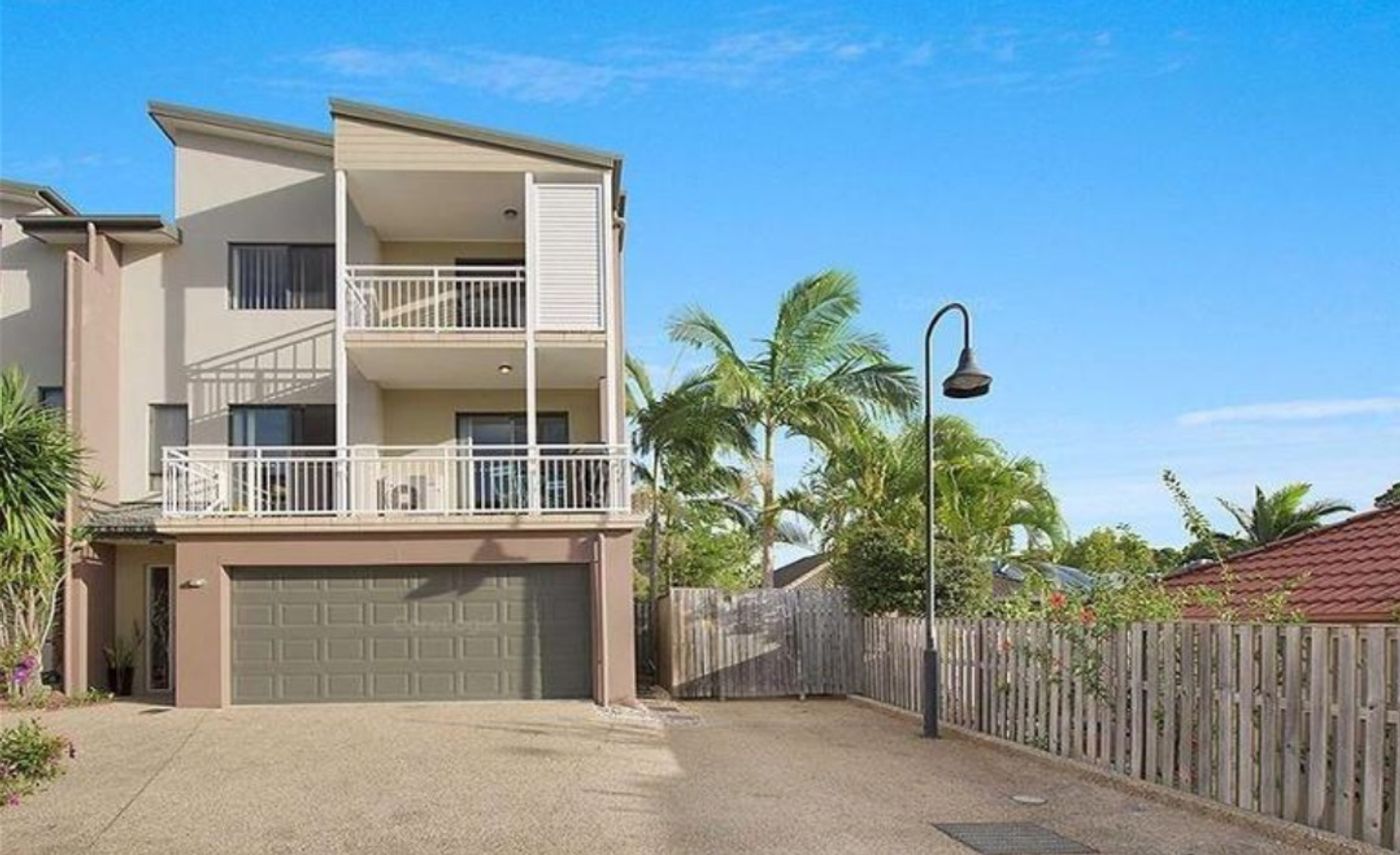8/12 Geraldton Drive, VARSITY LAKES QLD 4227 Townhouse Sold
