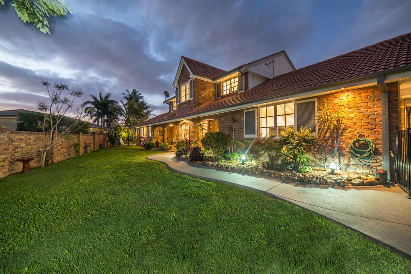 51 Fitzwilliam Street, CARRARA QLD 4211 House Sold