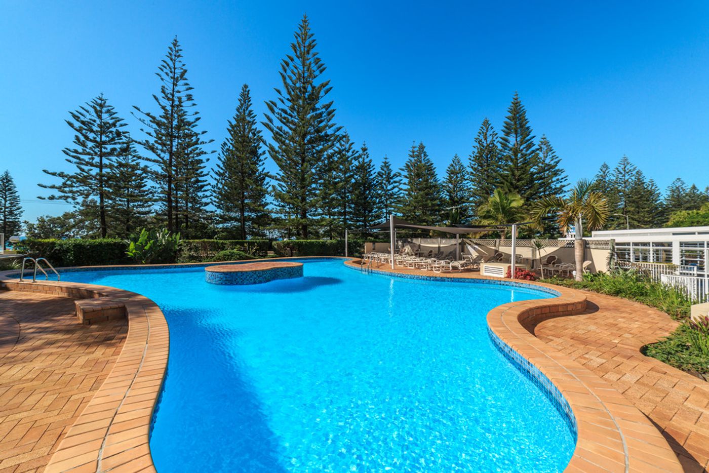 23E/238 The Esplanade, BURLEIGH HEADS QLD 4220 Apartment Sold