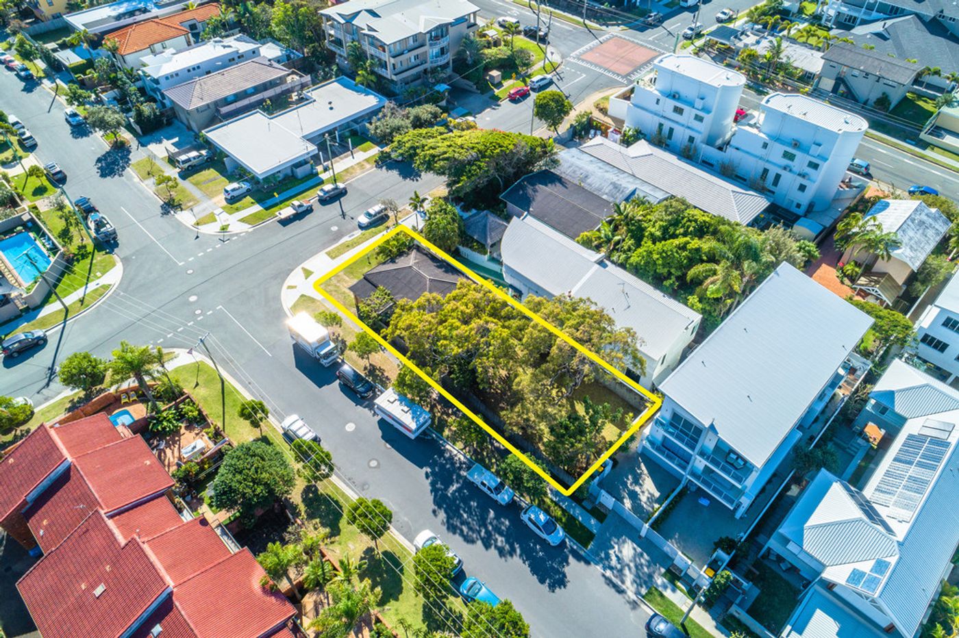 20 Heron Avenue, MERMAID BEACH QLD 4218 House Sold