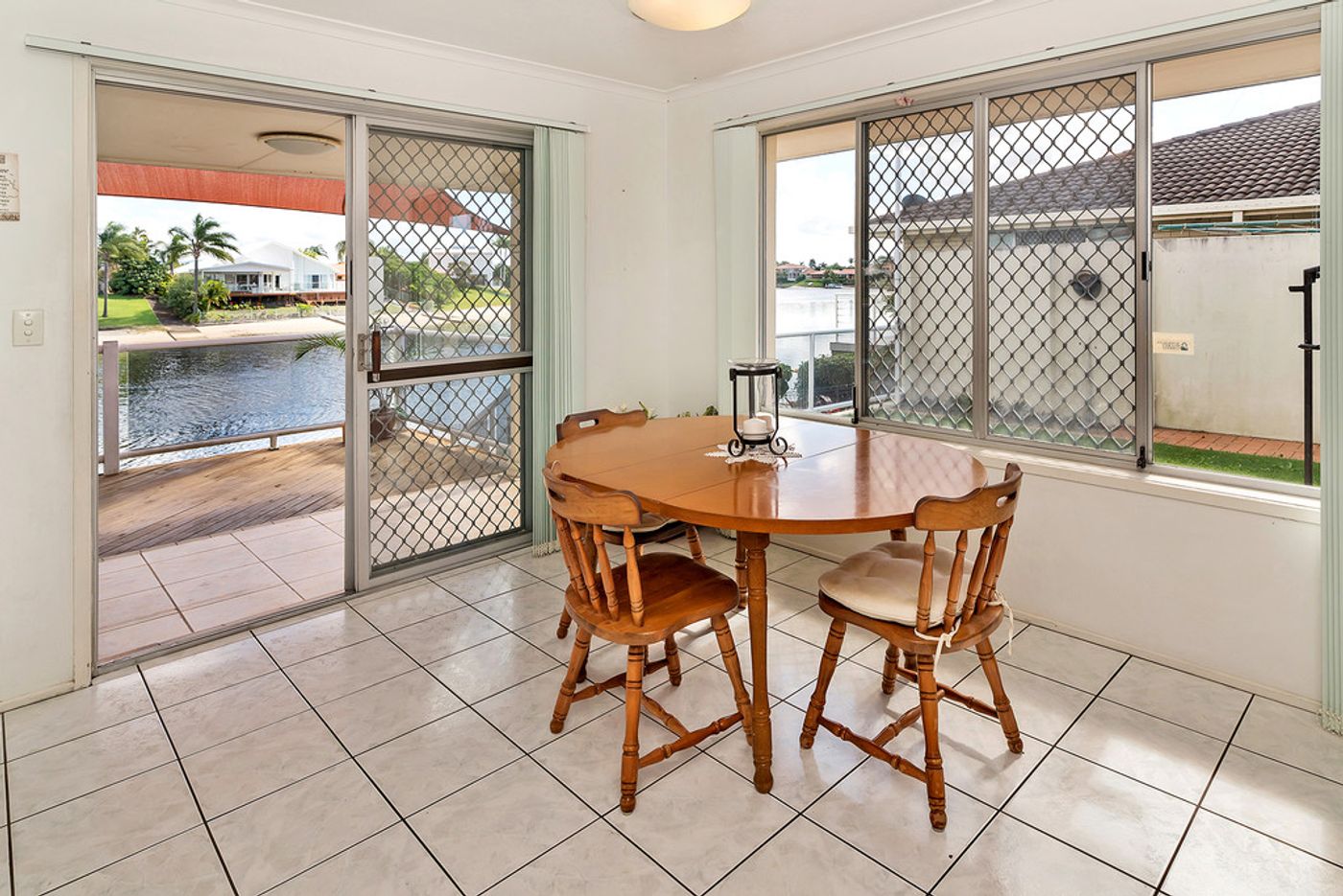 38 Arcadia Drive, MERMAID WATERS QLD 4218 House Sold