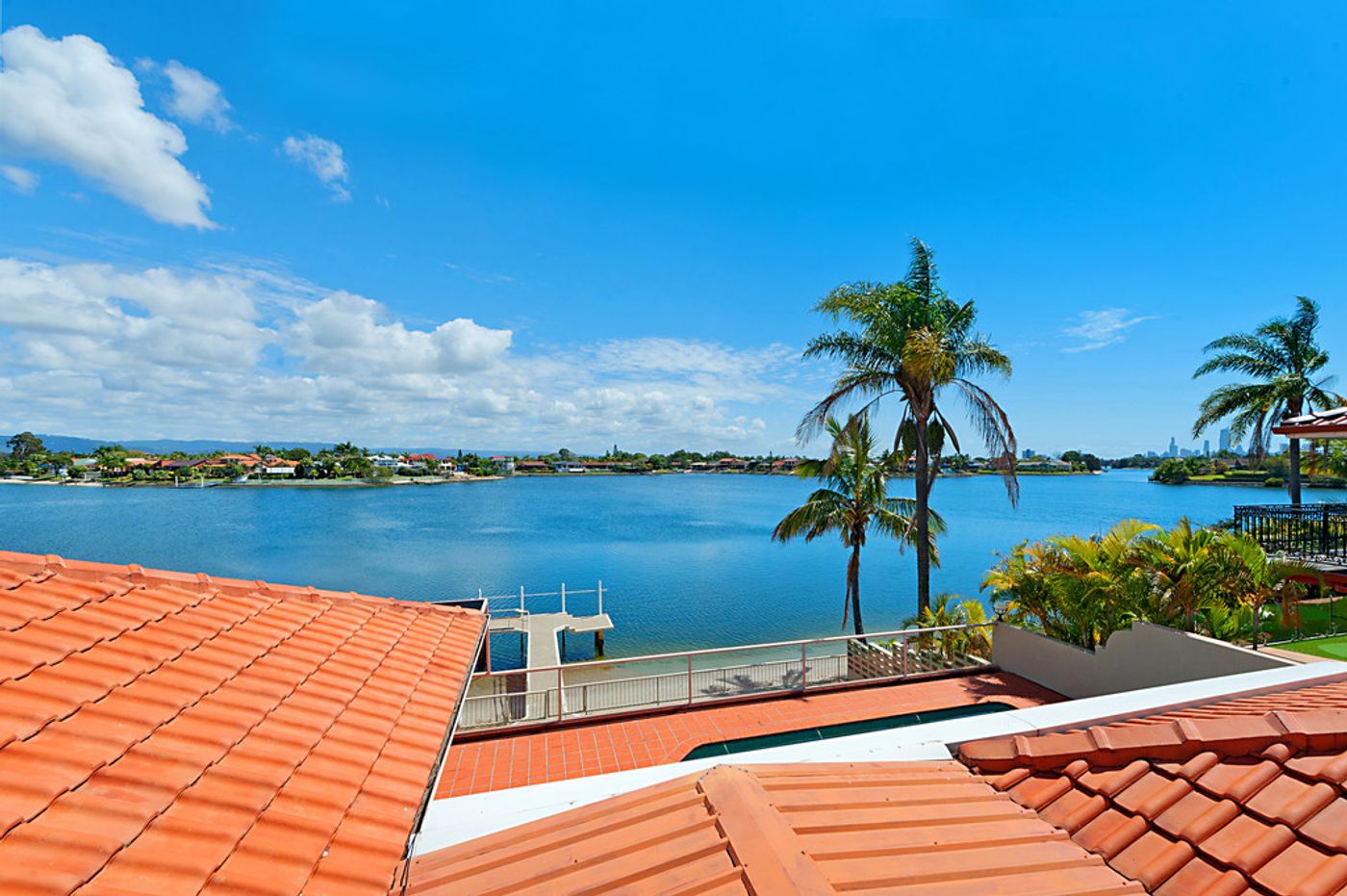 80 Oceanic Drive, MERMAID WATERS QLD 4218 House Sold