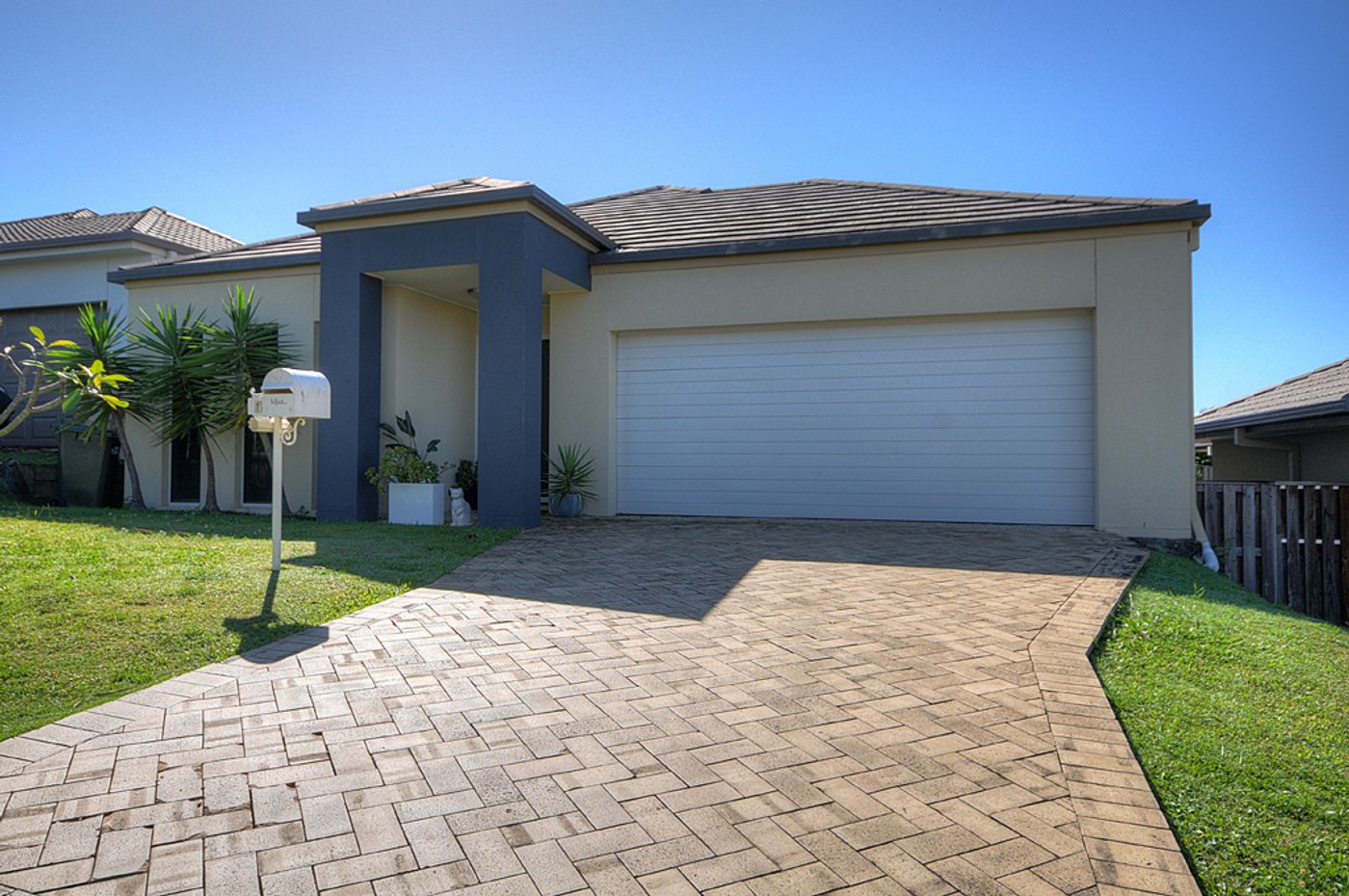 18 Campelles Avenue, VARSITY LAKES QLD 4227 House Sold