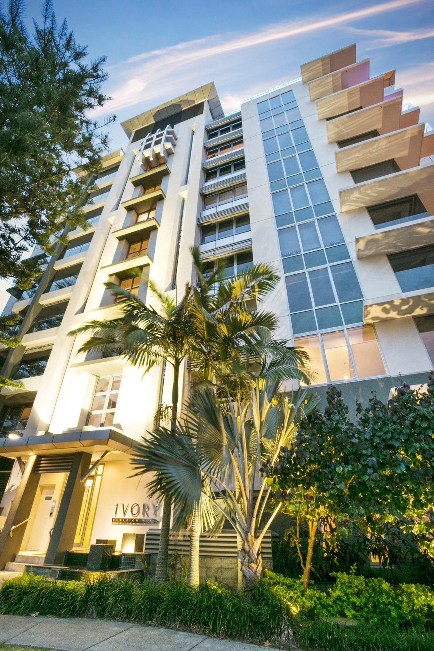 701 'Ivory Burleigh Beach' 1 Fifth Avenue, BURLEIGH HEADS QLD 4220