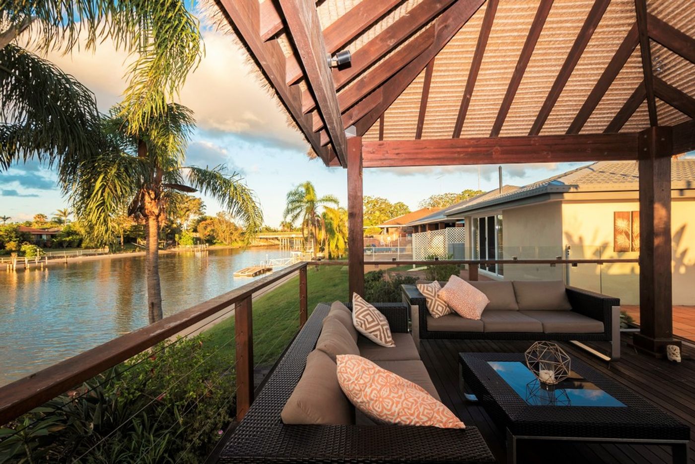 32 Port Drive, MERMAID WATERS QLD 4218 House Sold