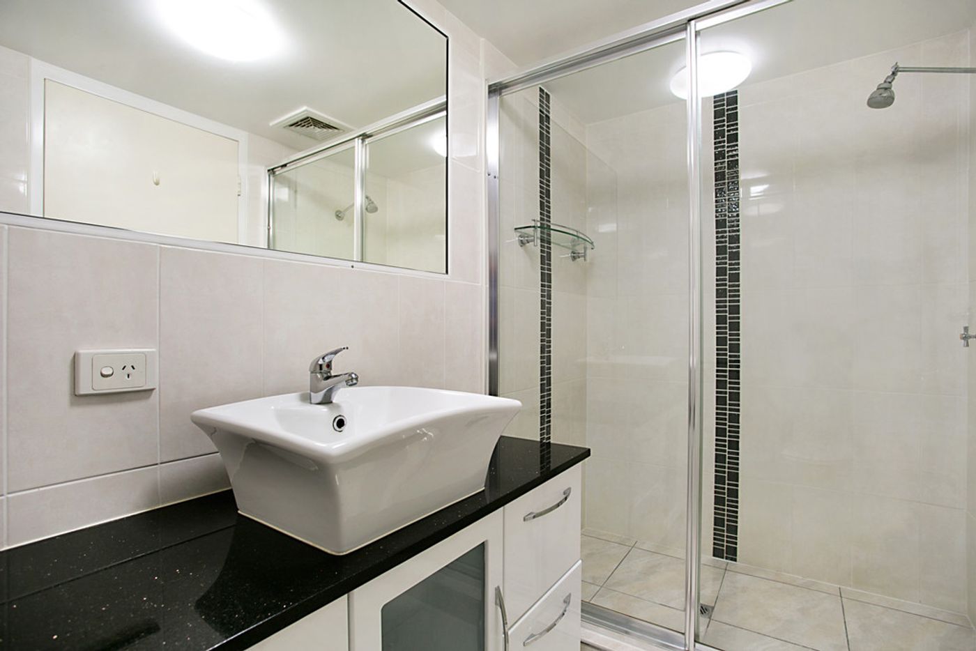 12 'Jubilee Views' 16 Jubilee Avenue, BROADBEACH QLD 4218 Unit Sold