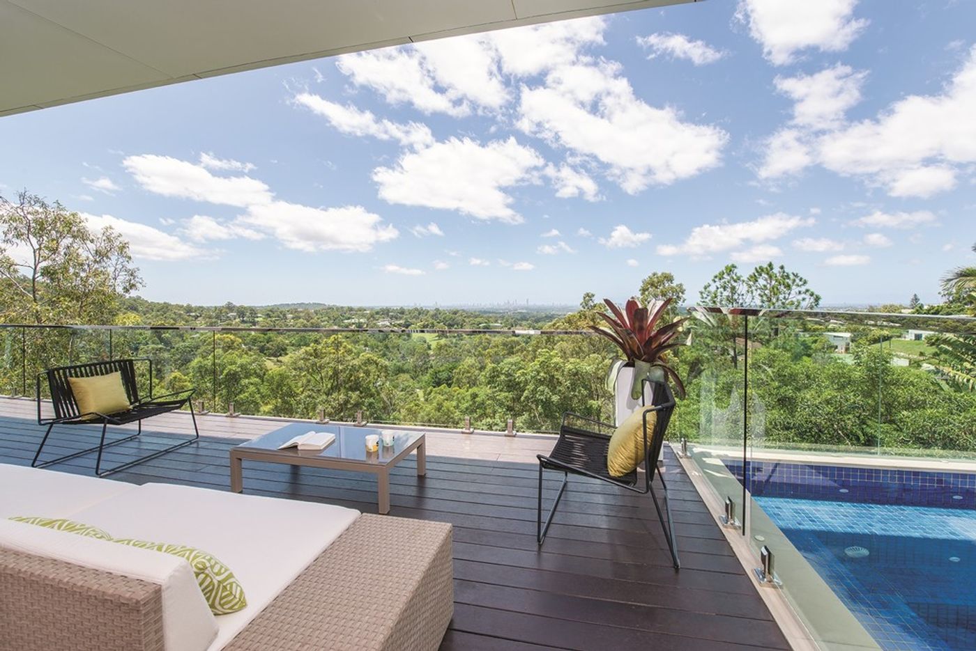 21 Grandview Terrace, TALLAI QLD 4213 House Sold