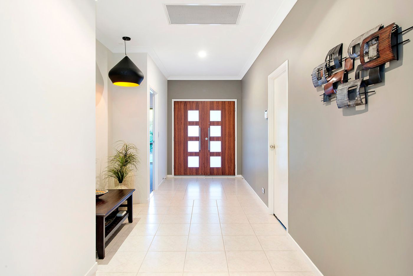 10 Peregrine Crescent, COOMERA QLD 4209 House Sold