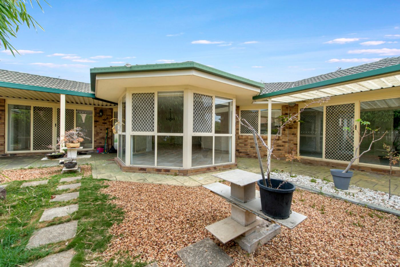 60 Clubhouse Drive, ARUNDEL QLD 4214 House Sold