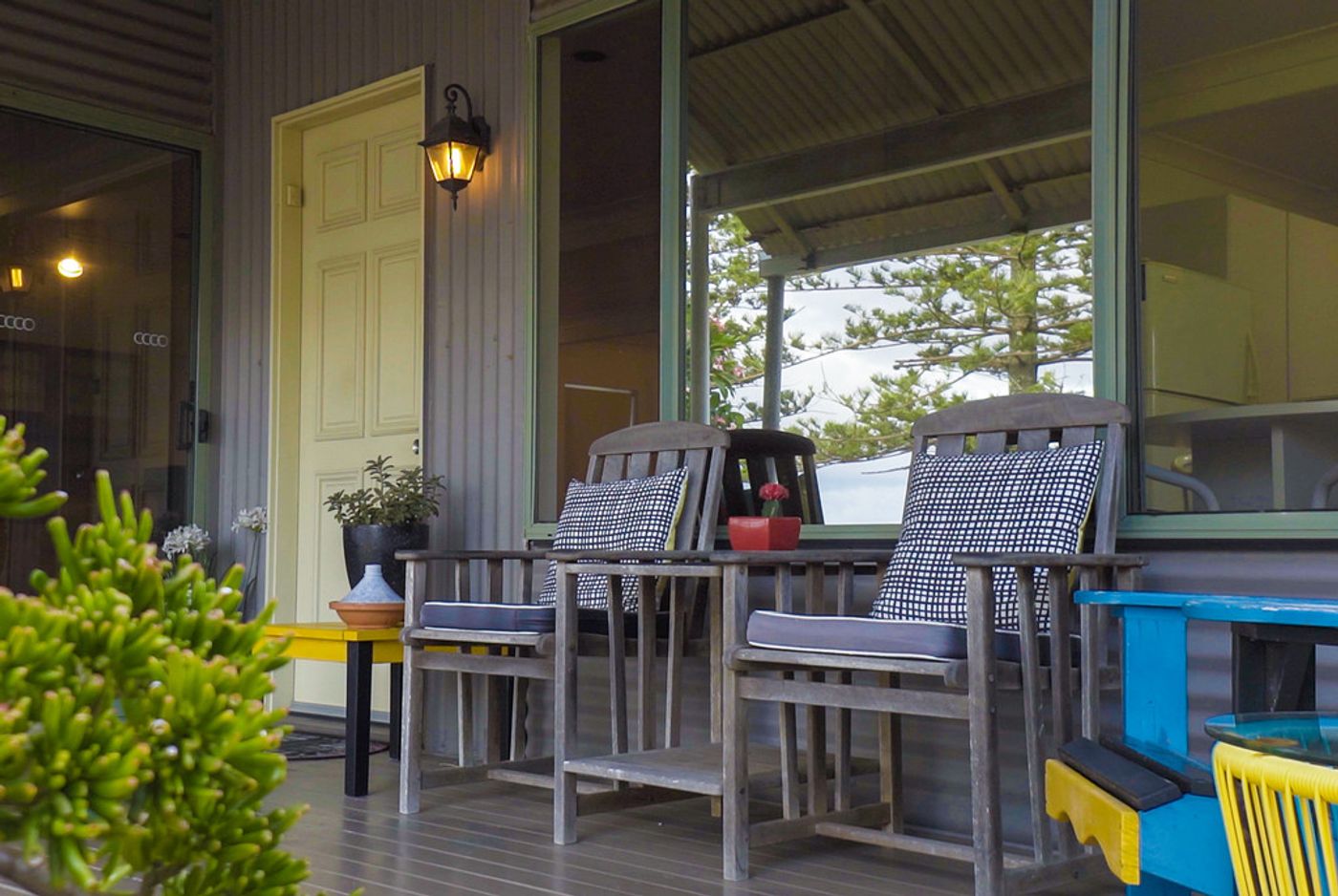 9 Centenary Drive, HOLLYWELL QLD 4216 House Sold