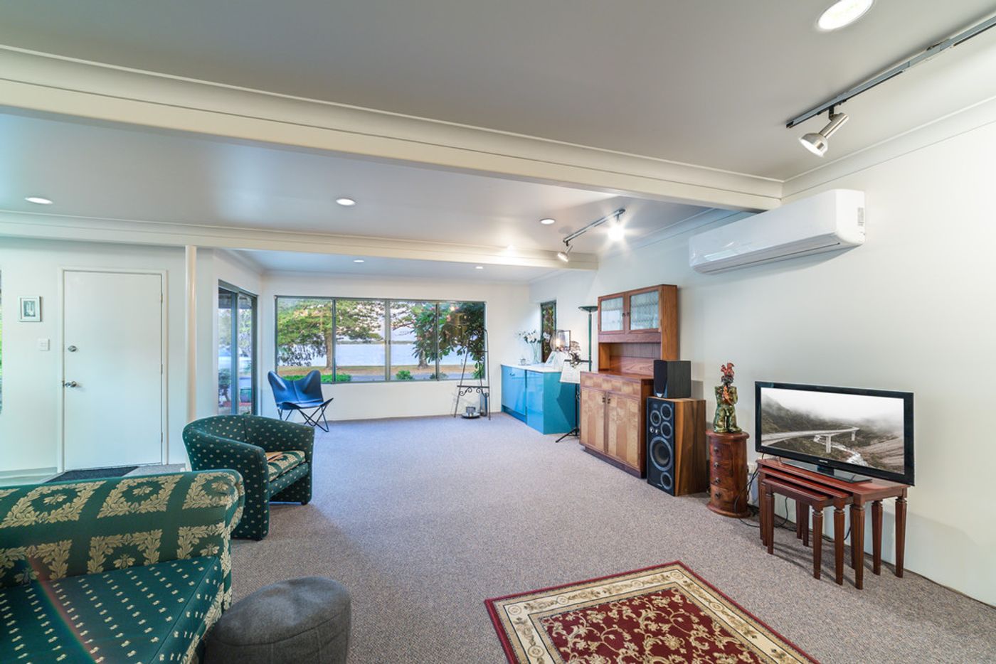 9 Centenary Drive, HOLLYWELL QLD 4216 House Sold