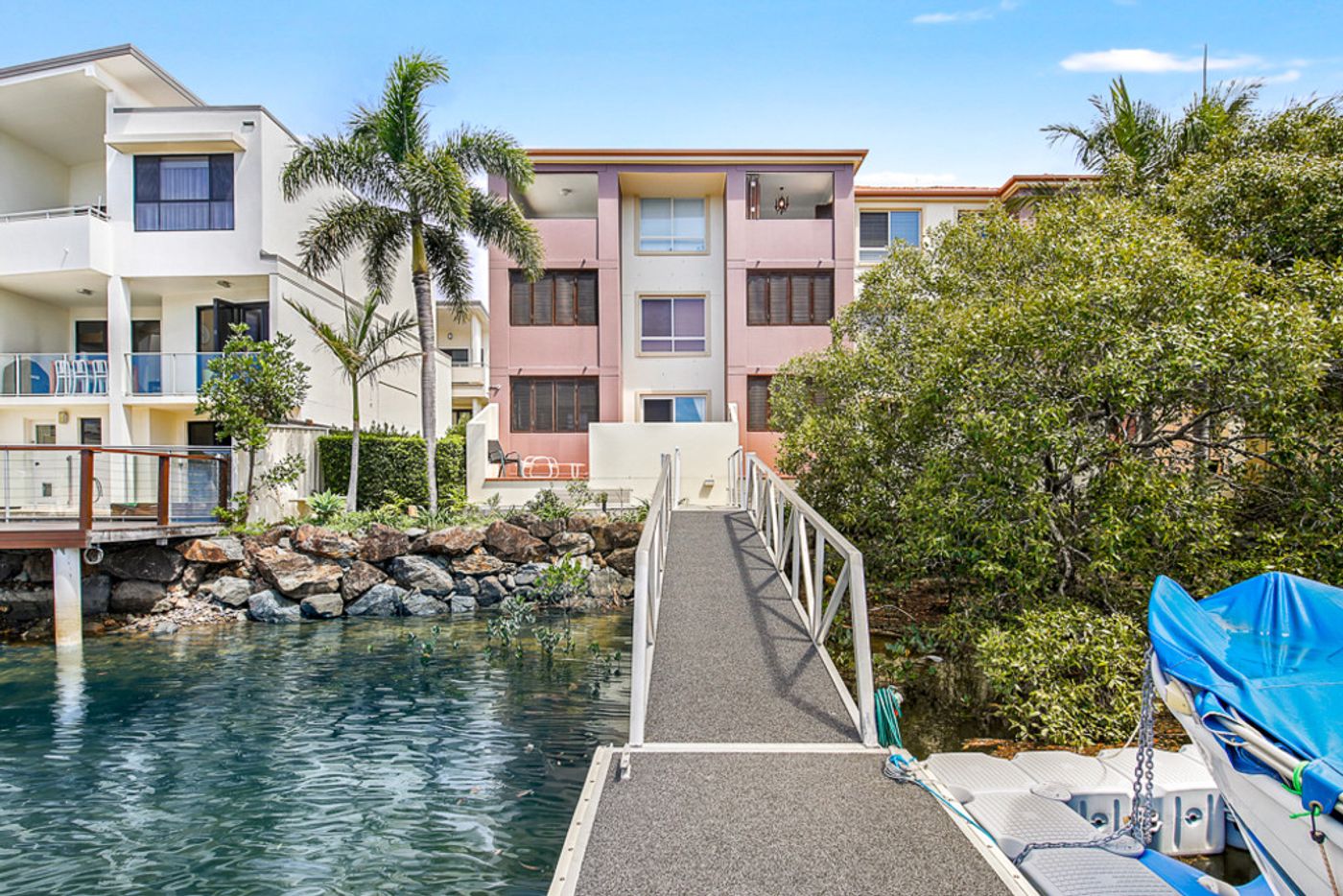 RUNAWAY BAY QLD 4216 Unit Harcourts Coastal