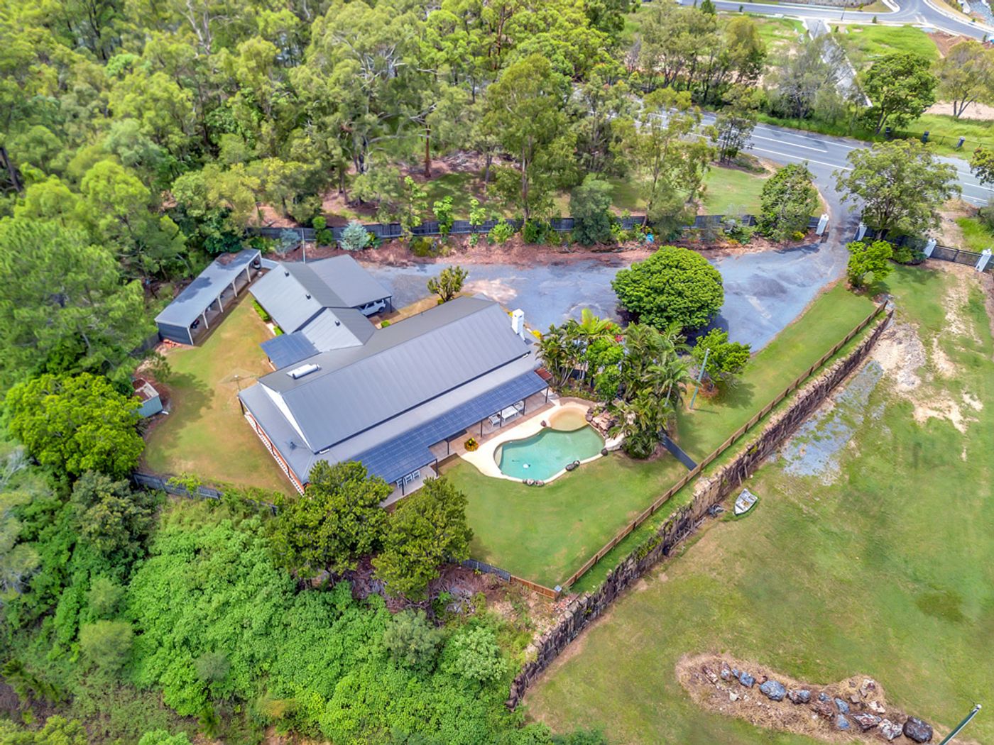MAUDSLAND QLD 4210 House Withdrawn Harcourts Coastal