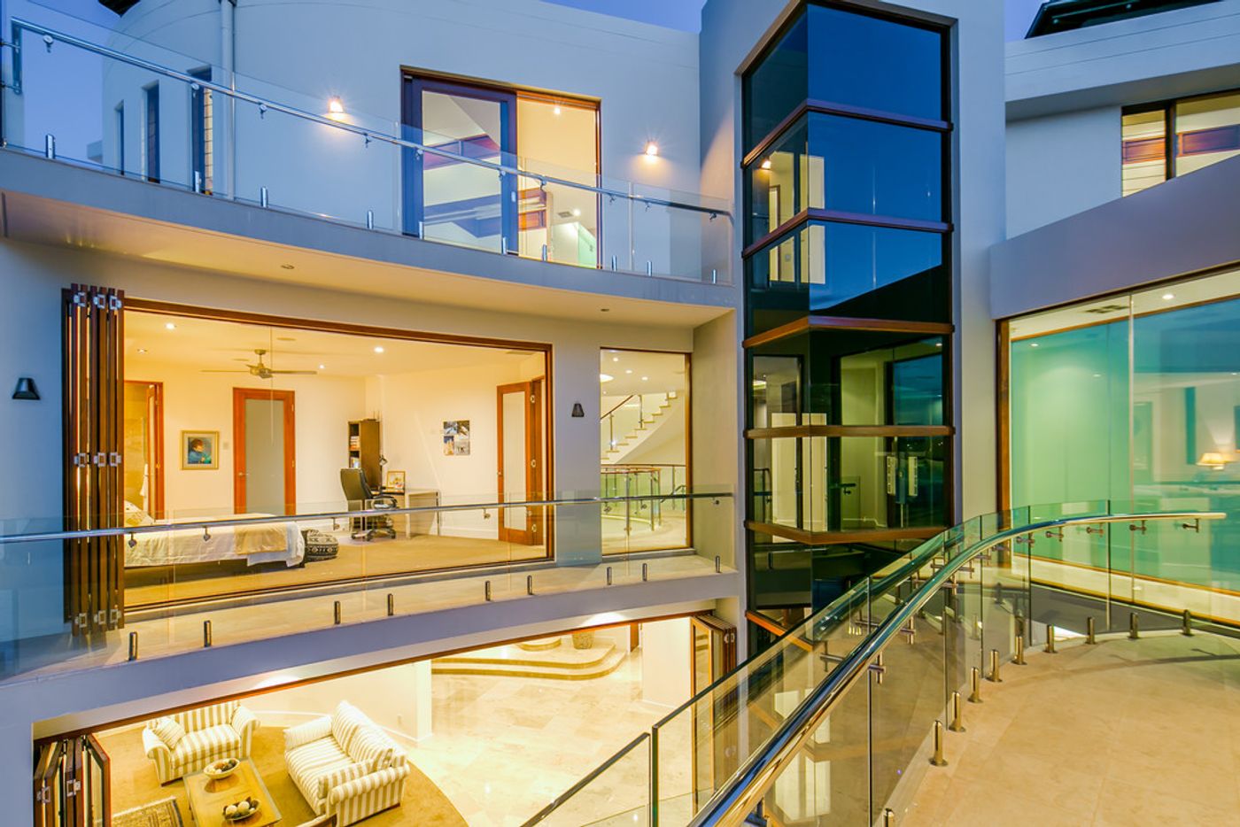 SOVEREIGN ISLANDS QLD 4216 House Withdrawn Harcourts Coastal