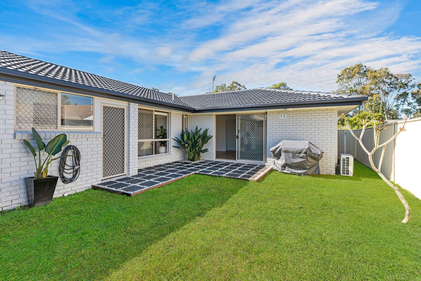 17 Ron Penhaligon Way, ROBINA QLD 4226 House Sold