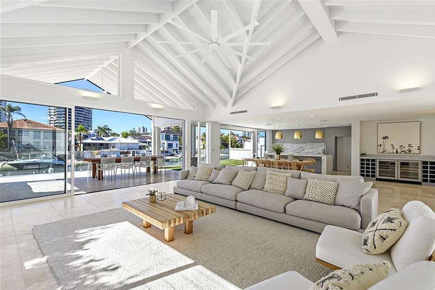 17 Seafarer Court, PARADISE WATERS QLD 4217 House Leased