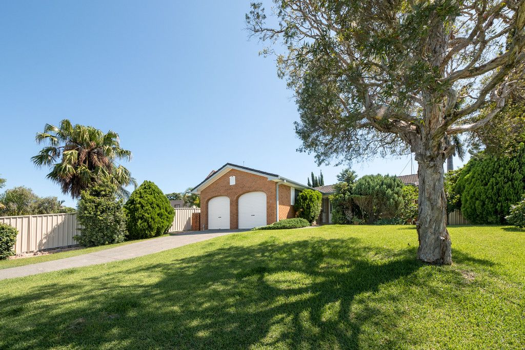 SORRENTO QLD 4217 House Withdrawn Harcourts Coastal