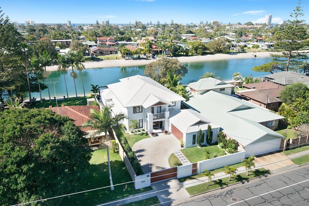 38 Mallawa Drive, PALM BEACH QLD 4221 House Sold