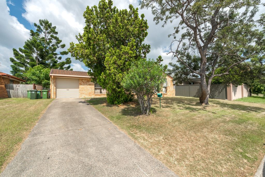 3 Wayfarer Avenue, MERMAID WATERS QLD 4218 House Sold