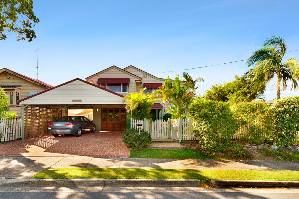 59 Central Street, LABRADOR QLD 4215 House Sold