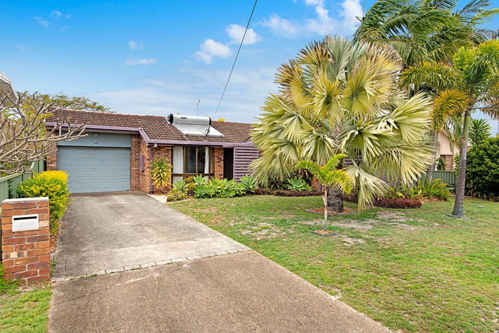 14 Robin Avenue, PARADISE POINT QLD 4216 House Sold
