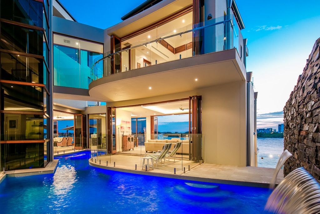 SOVEREIGN ISLANDS QLD 4216 House Withdrawn Harcourts Coastal