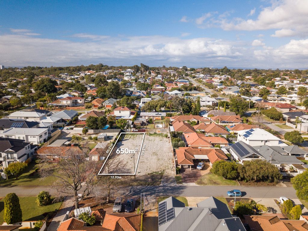 10 Cowan Street, ALFRED COVE WA 6154 sold