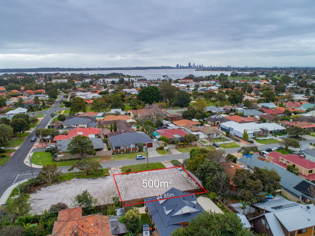 26A Latham Street, ALFRED COVE WA 6154 sold