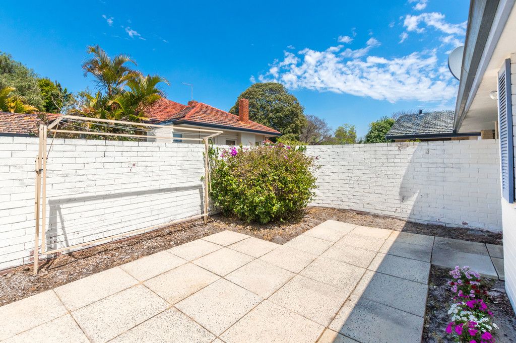 5/13 Spey Road, APPLECROSS WA 6153 Villa Leased