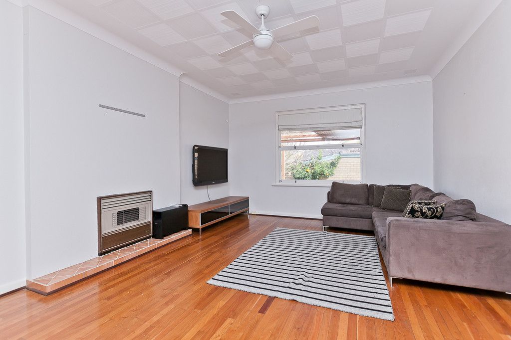 24A St Michael Terrace, MOUNT PLEASANT WA 6153 House Leased