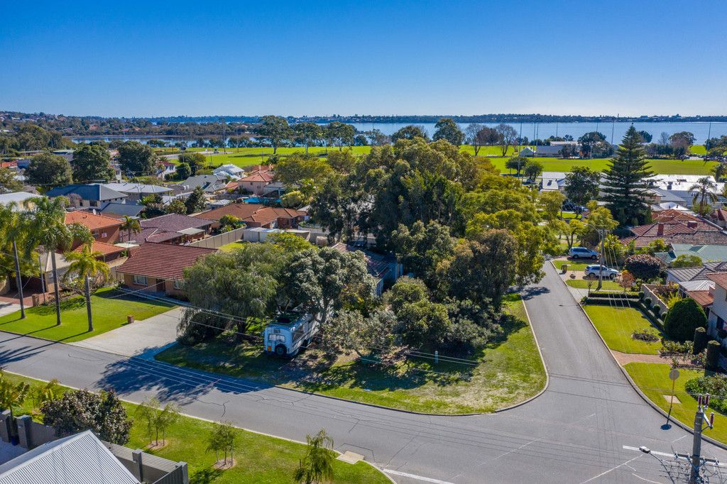 29 Doney Street, ALFRED COVE WA 6154 House Sold