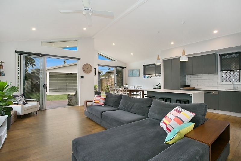 86 Chainey Avenue, Miami QLD 4220 House Sold