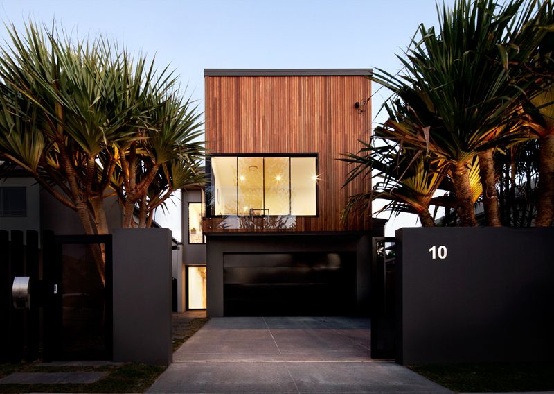 10 Ocean Street, Mermaid Beach