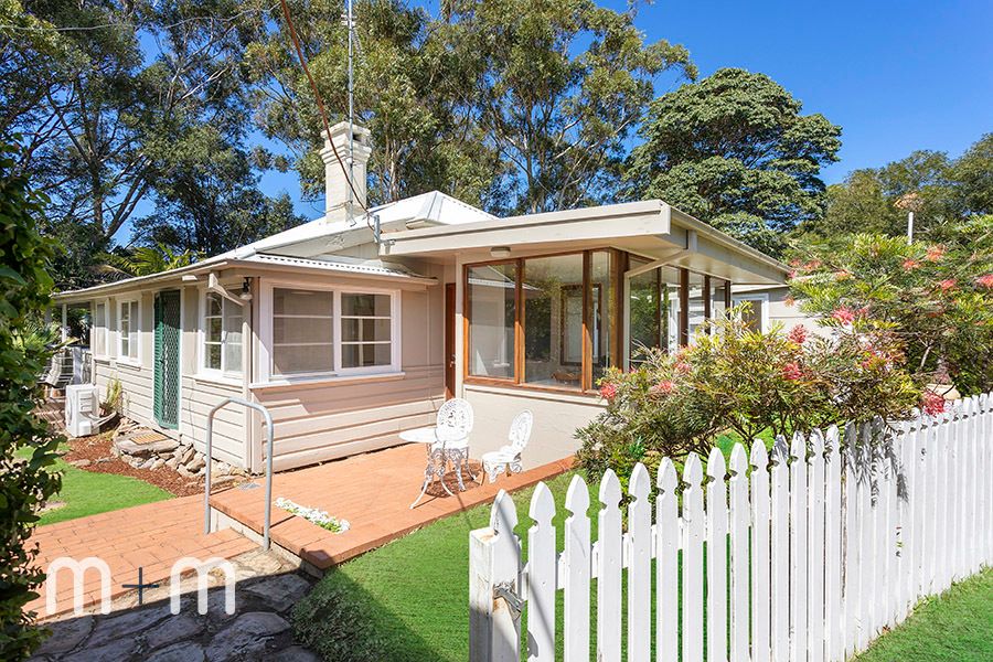 37 The Grove, Austinmer NSW 2515 House Sold