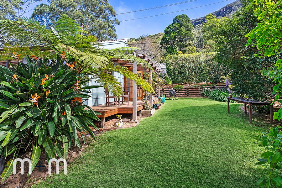 1 Asquith Street, Austinmer NSW 2515 House Sold