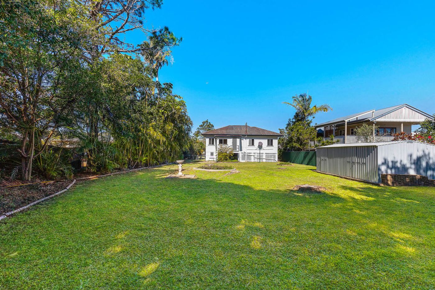 62 Ellen St, WOODY POINT QLD 4019 House Sold