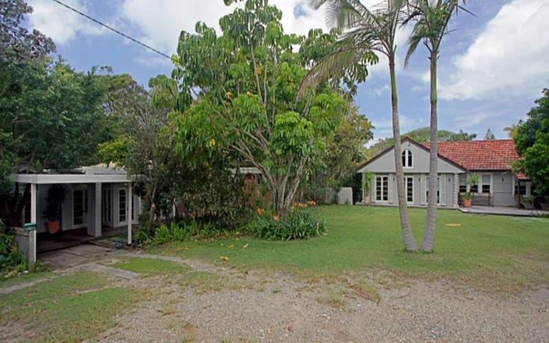 1 Cavanbah Street and 2 Milton Street, BYRON BAY NSW 2481 House Sold