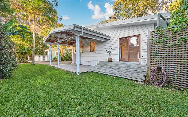 2/42 Gloria Street, South Golden Beach NSW 2483 Property Information