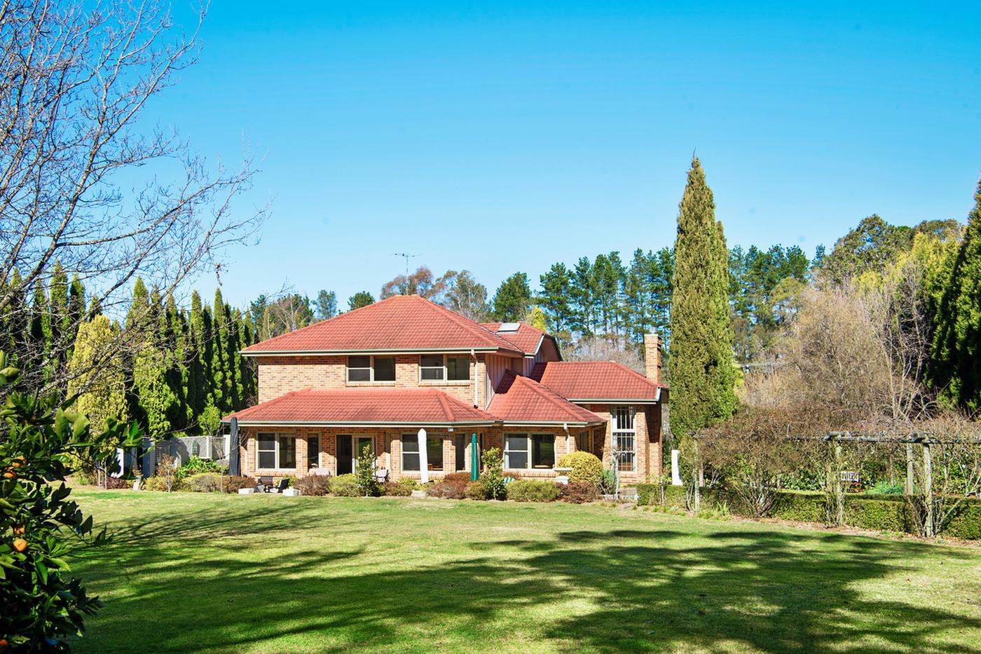 7 Bedford Place, Burradoo NSW 2576 House Sold
